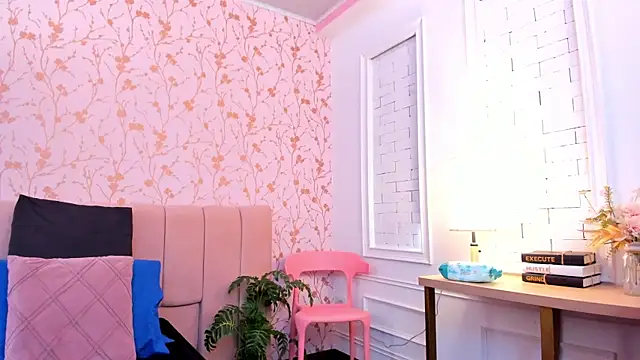 amber-hill online show from 02/25/26, 07:23