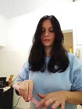 Snapshot of beatrizspbr chatting on 03/10/26, 11:21 beatrizspbr online show from 03/10/26, 11:21