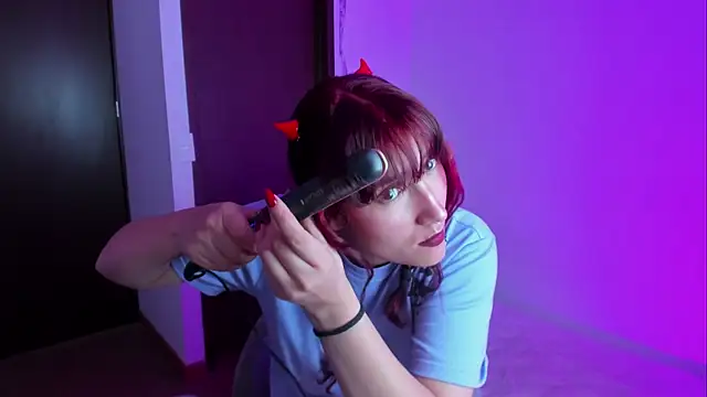 hitomi arata online show from 03/01/25, 07:59