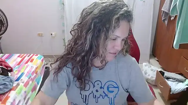 helenca43 online show from 09/15/25, 11:10