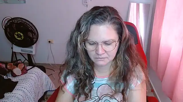 helenca43 online show from 10/02/25, 12:34