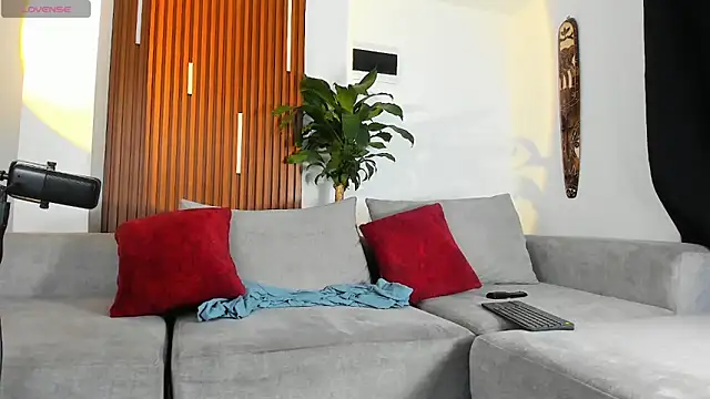 lucasanto  online show from 03/10/26, 04:06