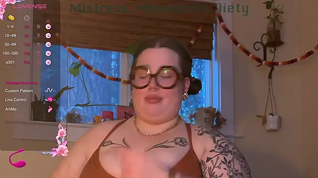 MissBika online show from 12/26/24, 12:25