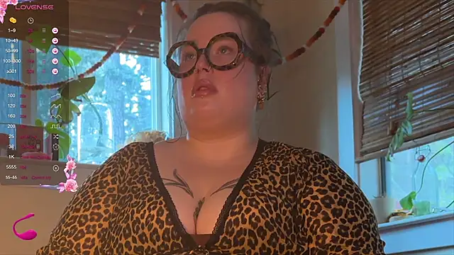 MissBika online show from 01/02/25, 10:22