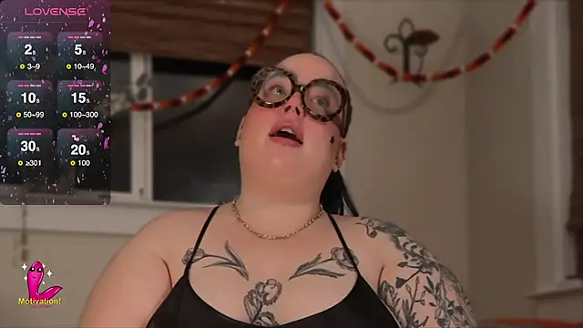 MissBika online show from 02/26/25, 02:04