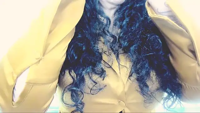 valeriasexxx online show from 03/18/26, 03:04