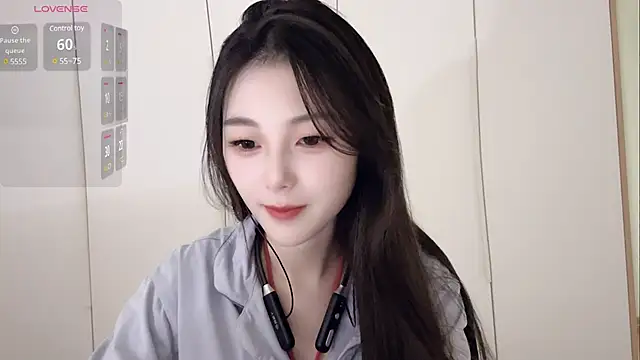 Sweet-Angel999 online show from 12/30/24, 06:27