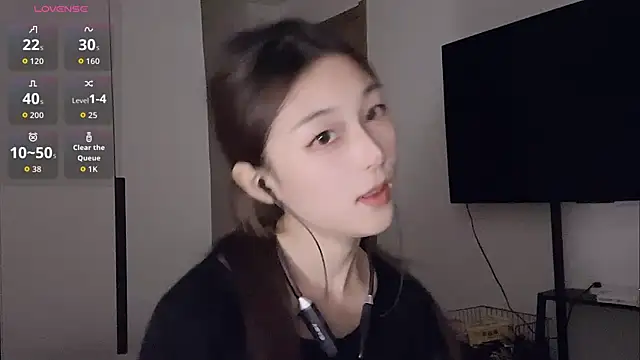 Sweet-Angel999 online show from 09/18/25, 07:27