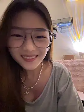 Sweet-Angel999 online show from 02/05/26, 03:05