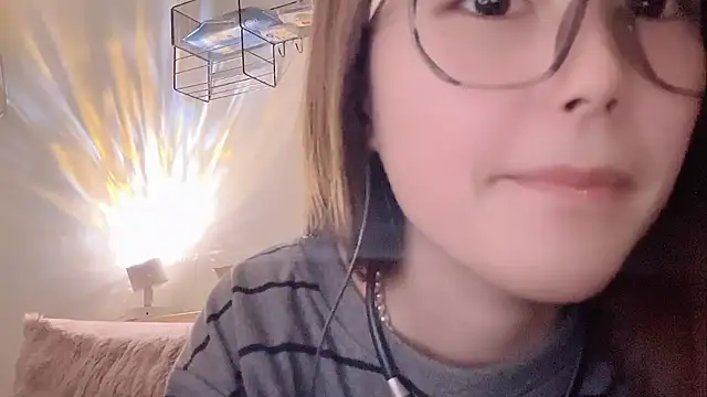 Sweet-Angel999 online show from 02/07/26, 03:38