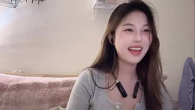 Sweet-Angel999 online show from 02/08/26, 06:33