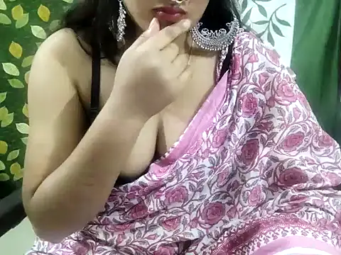 Aarvi Arora online show from 02/16/25, 03:16