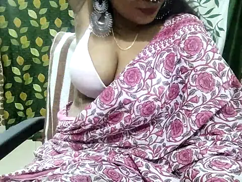 Aarvi Arora online show from 03/22/25, 01:30