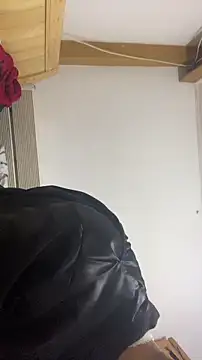 shuai321 online show from 01/10/25, 08:29