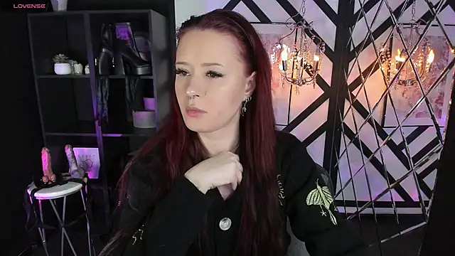 Lily Moonlight online show from 03/06/26, 06:54