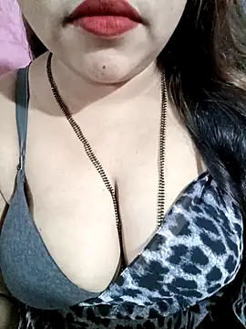 Beautyy38 online show from 04/11/26, 03:22