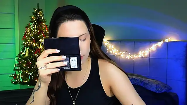 Snapshot of Stacy_Gonzales_ chatting on 01/06/25, 08:46 Stacy Gonzales  online show from 01/06/25, 08:46