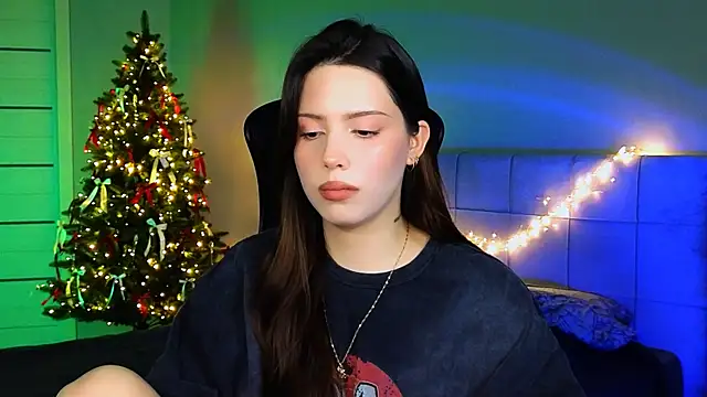 Snapshot of Stacy_Gonzales_ chatting on 01/07/25, 09:18 Stacy Gonzales  online show from 01/07/25, 09:18