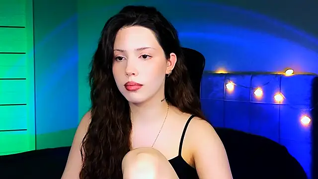 Snapshot of Stacy_Gonzales_ chatting on 02/04/25, 01:06 Stacy Gonzales  online show from 02/04/25, 01:06