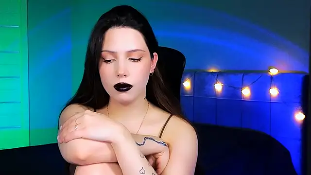 Snapshot of Stacy_Gonzales_ chatting on 02/12/25, 09:31 Stacy Gonzales  online show from 02/12/25, 09:31