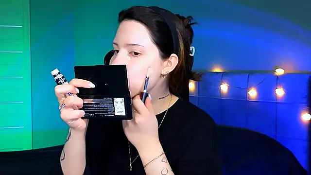 Snapshot of Stacy_Gonzales_ chatting on 02/13/25, 06:41 Stacy Gonzales  online show from 02/13/25, 06:41