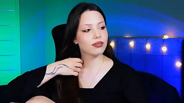 Snapshot of Stacy_Gonzales_ chatting on 02/18/25, 09:32 Stacy Gonzales  online show from 02/18/25, 09:32