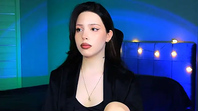 Snapshot of Stacy_Gonzales_ chatting on 03/06/25, 09:47 Stacy Gonzales  online show from 03/06/25, 09:47