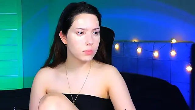 Snapshot of Stacy_Gonzales_ chatting on 03/21/25, 06:16 Stacy Gonzales  online show from 03/21/25, 06:16