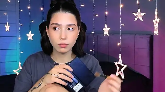 Snapshot of Stacy_Gonzales_ chatting on 10/15/25, 10:15 Stacy Gonzales  online show from 10/15/25, 10:15