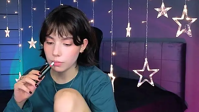 Snapshot of Stacy_Gonzales_ chatting on 10/28/25, 11:58 Stacy Gonzales  online show from 10/28/25, 11:58