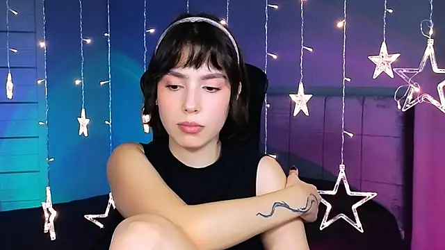 Stacy Gonzales  online show from 11/07/25, 08:36