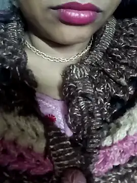 Wifesuman40 online show from 12/12/24, 05:37