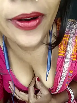 Wifesuman40 online show from 01/04/25, 06:19
