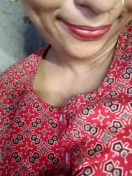 Wifesuman40 online show from 03/06/25, 05:35