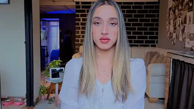 Goddivaa online show from 04/07/26, 09:48