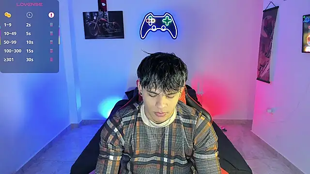 LuciferM Star online show from 11/10/25, 02:32