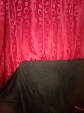 Snapshot of ifeelverywet_andhot chatting on 01/18/25, 07:37 ifeelverywet andhot online show from 01/18/25, 07:37