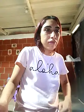 Snapshot of ifeelverywet_andhot chatting on 01/28/25, 08:04 ifeelverywet andhot online show from 01/28/25, 08:04