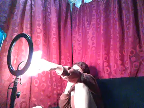 Snapshot of ifeelverywet_andhot chatting on 03/17/25, 05:05 ifeelverywet andhot online show from 03/17/25, 05:05