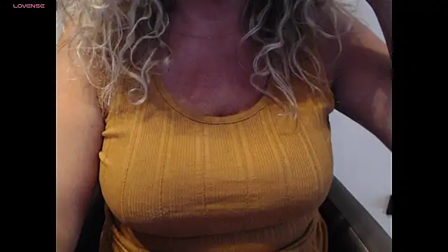 JenniLowen online show from 06/25/26, 08:30