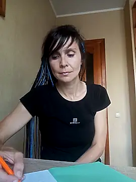 Francenia lolis online show from 09/11/25, 07:41