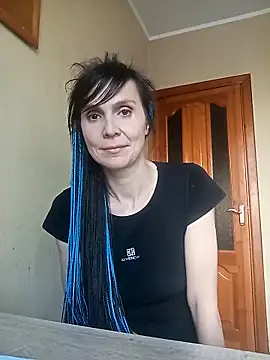 Francenia lolis online show from 10/20/25, 07:42