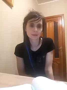 Francenia lolis online show from 11/25/25, 07:25