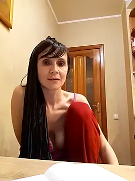 Francenia lolis online show from 05/19/26, 07:09