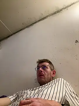 adrian90bi11 online show from 03/26/26, 05:18