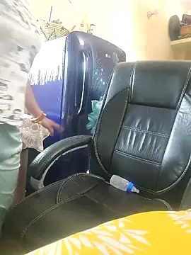 Madhavi mishra online show from 02/28/26, 05:52