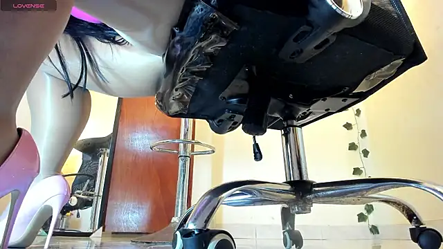 aitana-purple online show from 03/05/26, 10:17