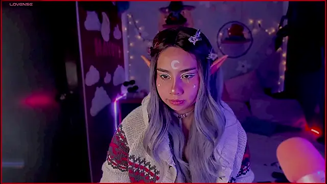 kiki cavilll online show from 10/16/25, 01:45