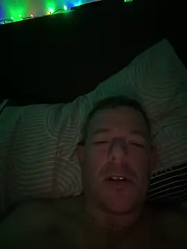 Snapshot of mrwright878787 chatting on 03/05/25, 12:05 mrwright878787 online show from 03/05/25, 12:05