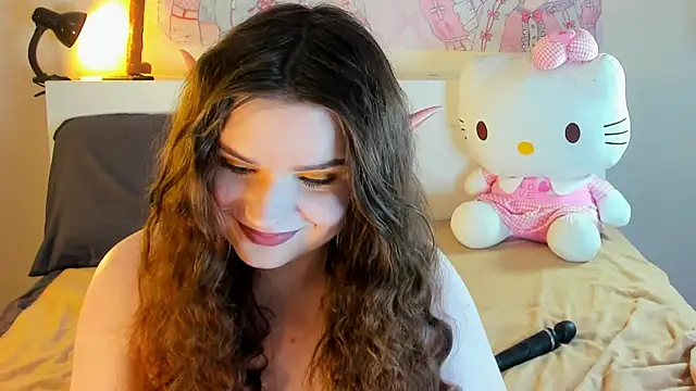 kuraii1  online show from 12/22/24, 12:07